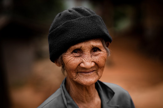 old-vietniam-woman Une belle vielle dame - Creative Commons Flickr user Glouk