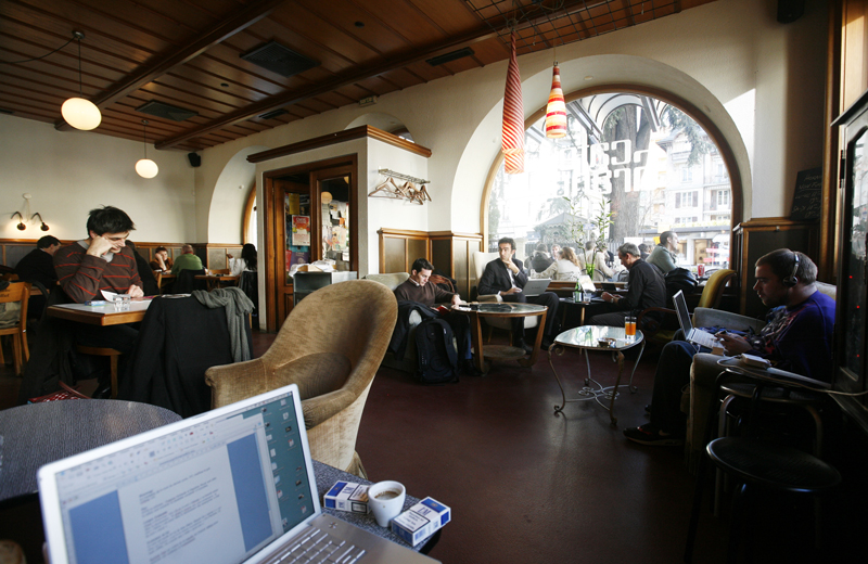 Chill working - Café de Grancy © Stéphanie Meylan