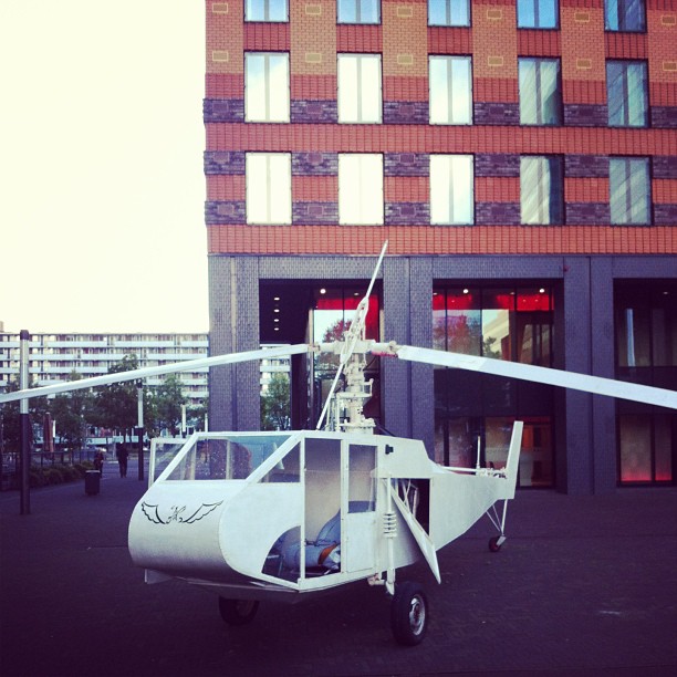 Art Zuid exhibition – This helicopter is also part of the urban exhibition